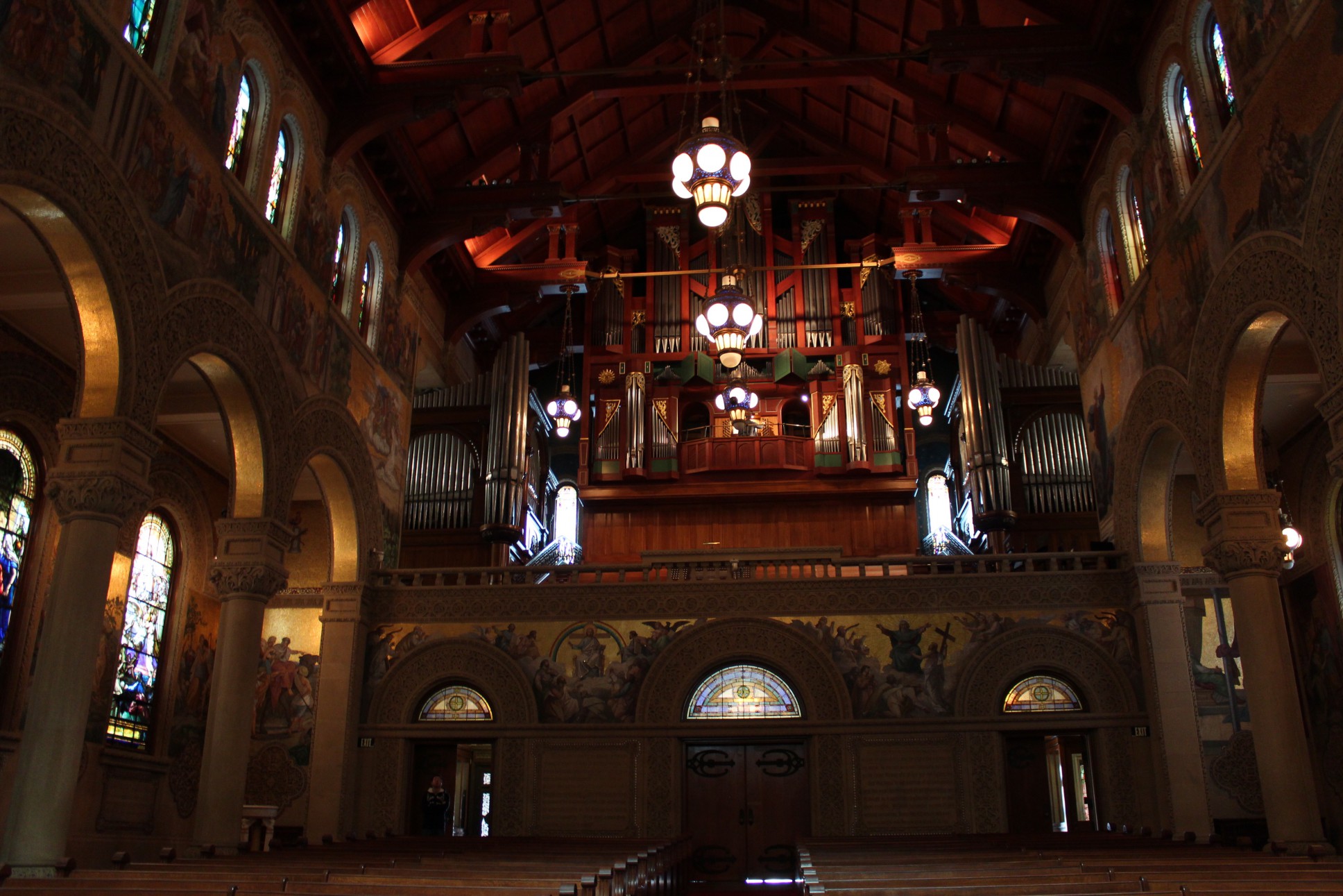 Interior da Memorial Church - A igreja de Stanford