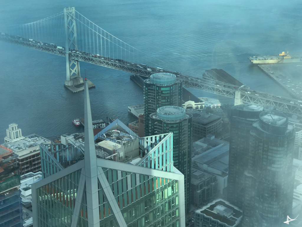 Vistas do alto da Salesforce Tower o novo maior edifício de Fan Francisco