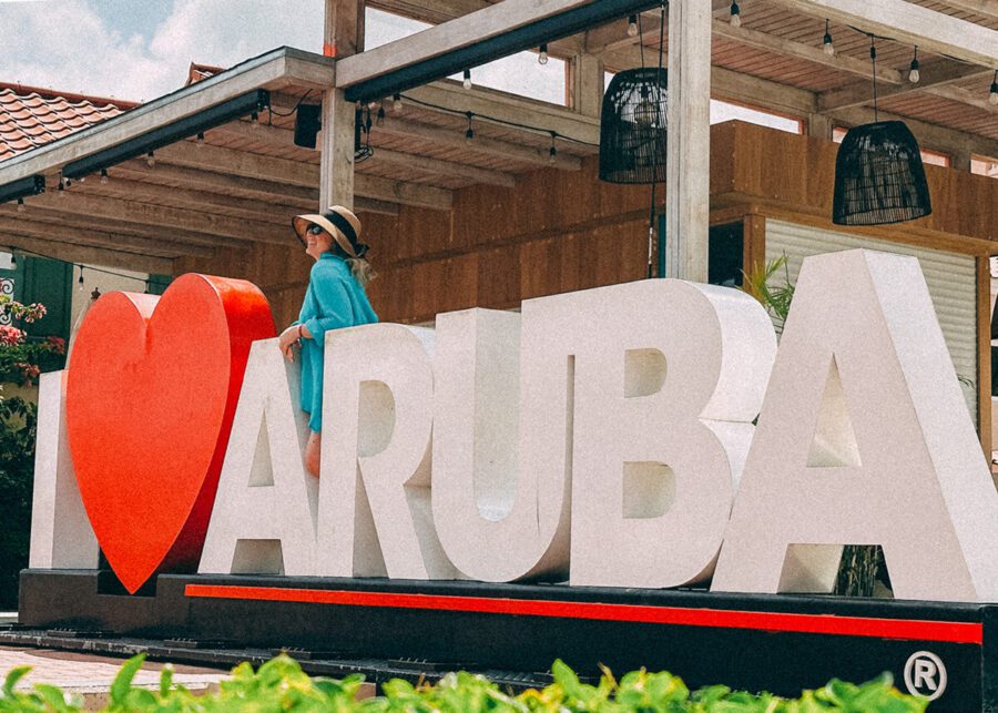 Placa I love Aruba no centro da cidade